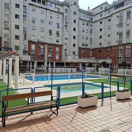 Habitacion Particular Con Bano Privado Sevilla Eksteriør bilde